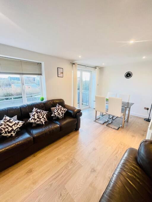 Stunning Flat By Quayside With Balcony!! Apartment Newcastle upon Tyne Exterior photo