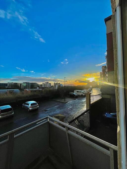 Stunning Flat By Quayside With Balcony!! Apartment Newcastle upon Tyne Exterior photo